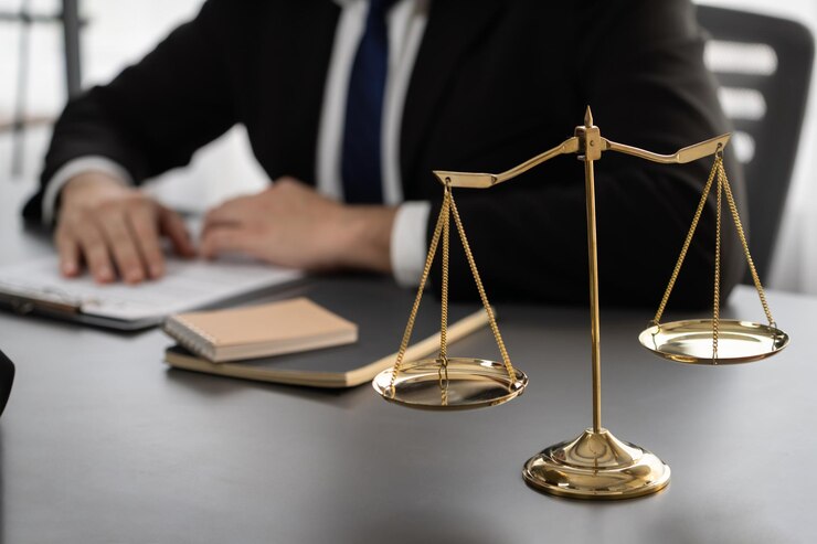 فرآیند تدوین و تصویب قانون اساسی ایران